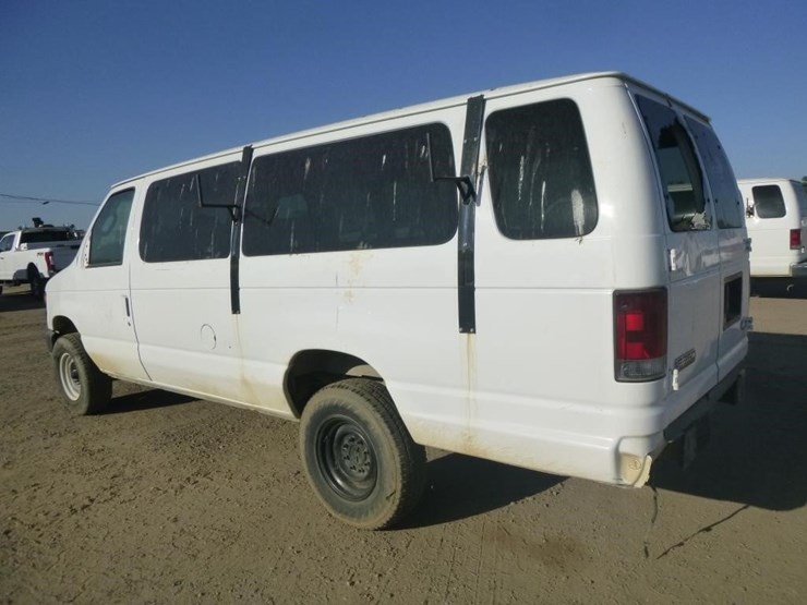 2008-ford-e350-image-5