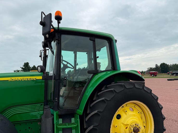 john-deere-7220-image-17
