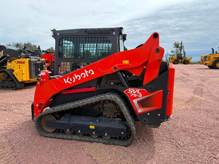 2024-kubota-svl75-3-image-6