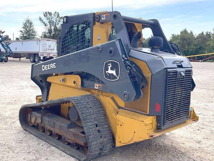 2020-deere-331g-image-6