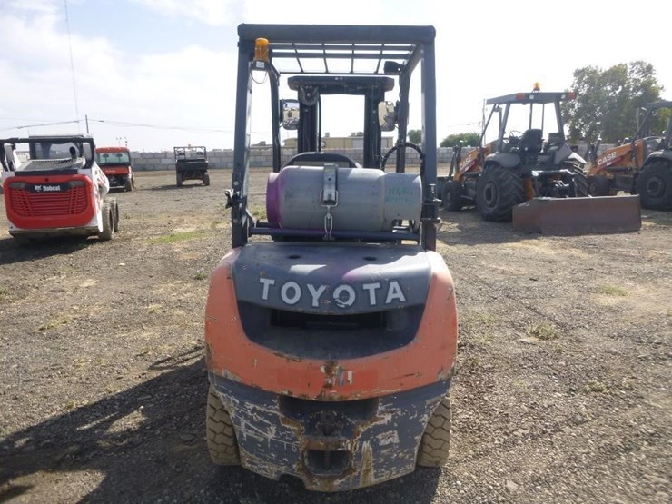 toyota-8fgu25-image-13