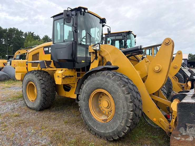 2020-caterpillar-938m-image-4