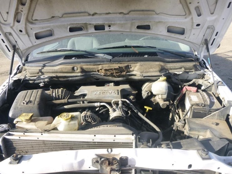 2005-dodge-ram-2500-image-25