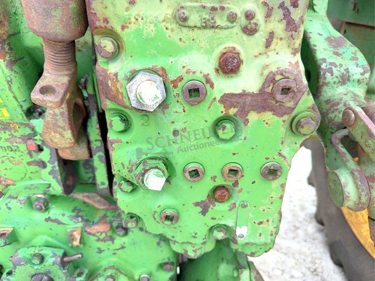 john-deere-630-image-31