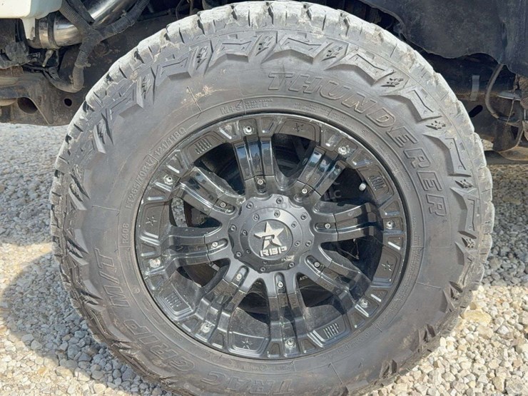 2011-chevrolet-2500hd-image-75