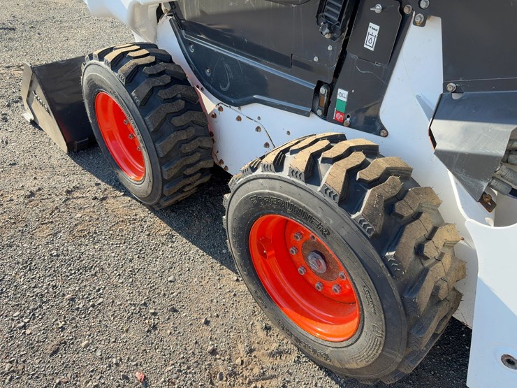 2021-bobcat-s62-image-13