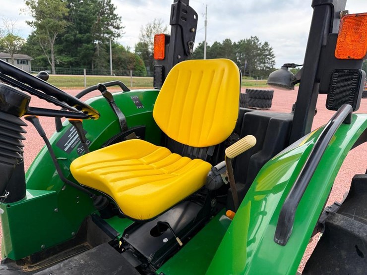 john-deere-5320-image-42