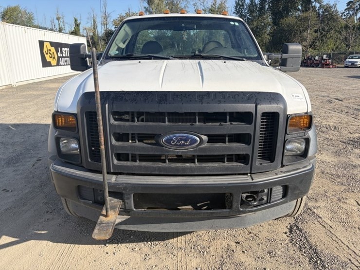2008-ford-f450-xl-sd-image-8