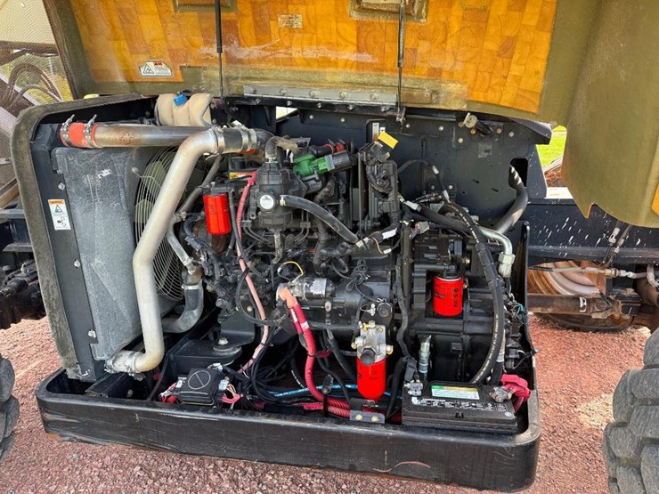 2014-jlg-g6-42a-image-29