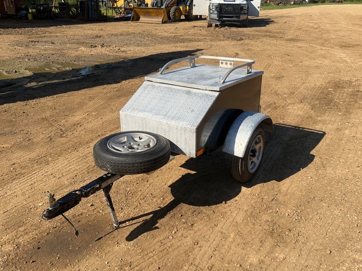 #1076-•-offered-at-no-reserve-|-2014-tow-behind-motorcycle-cargo-trailer-image-4