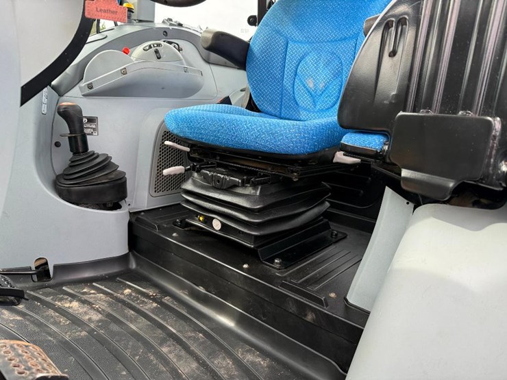 new-holland-t4.110-image-47