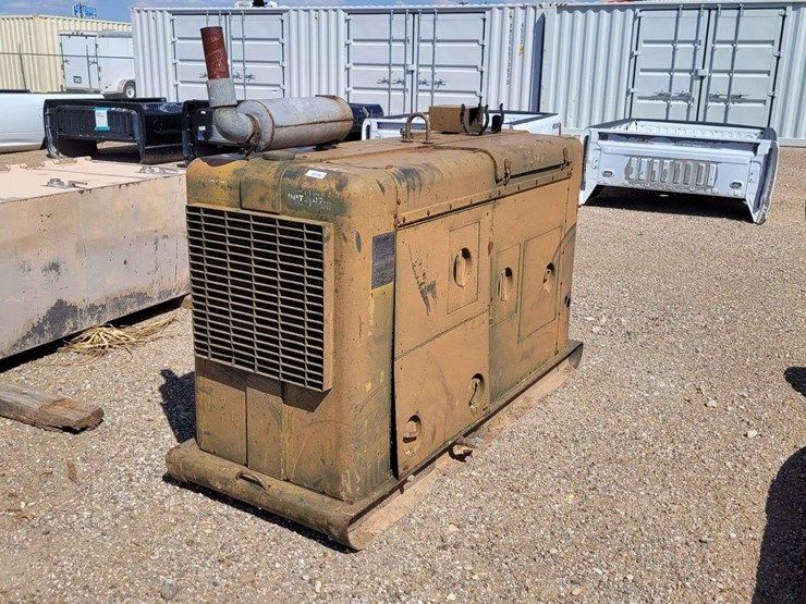 1958-us-army-electric,-portable,-15kw-generator-on-skid-image-1