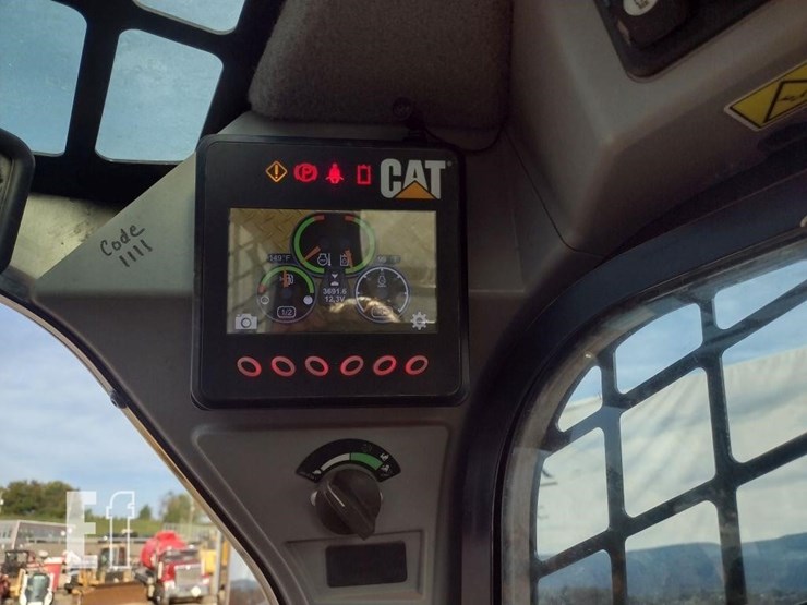 2015-caterpillar-287d-image-7