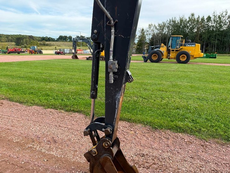 deere-35g-image-33