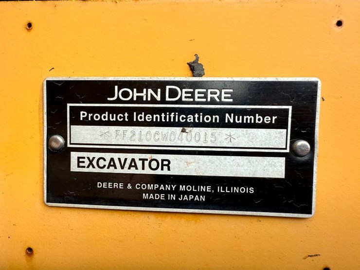 deere-210c-w-image-57