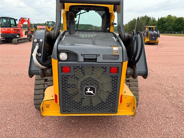 2020-deere-325g-image-26