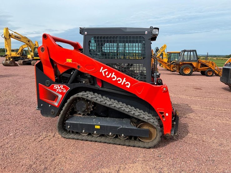 2024-kubota-svl75-3-image-3