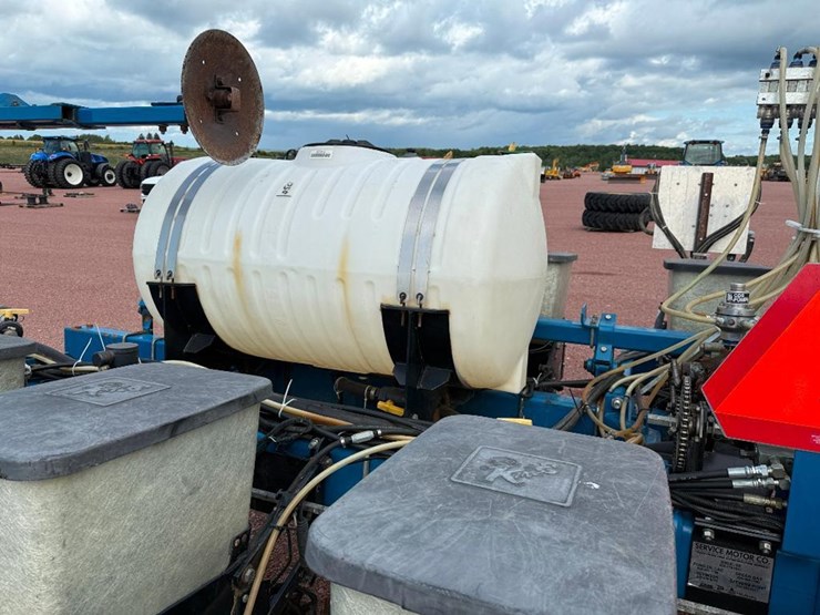 1999-kinze-2000-image-27