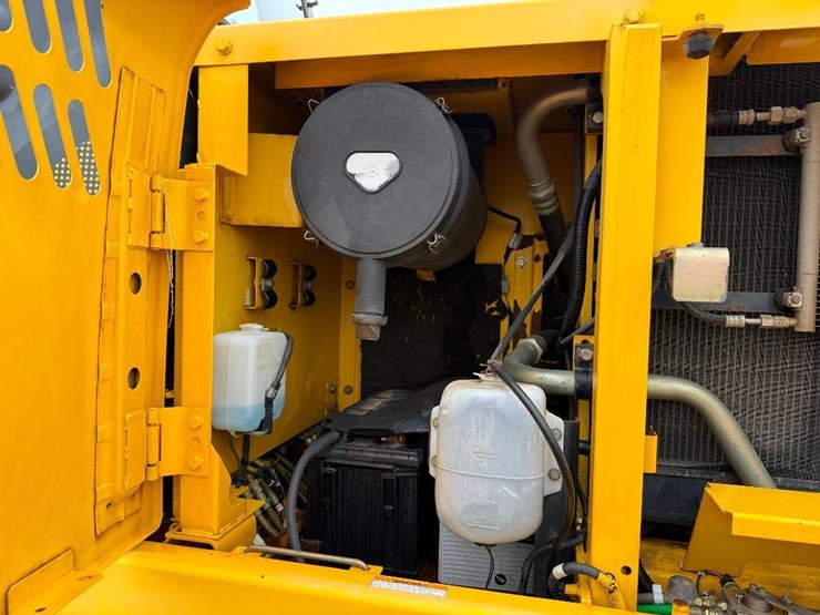 kobelco-sk210-lc-8-image-42