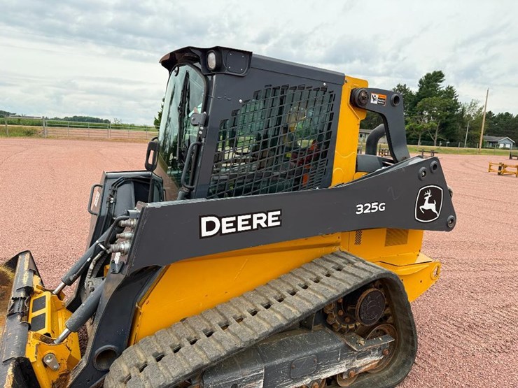 2020-deere-325g-image-14