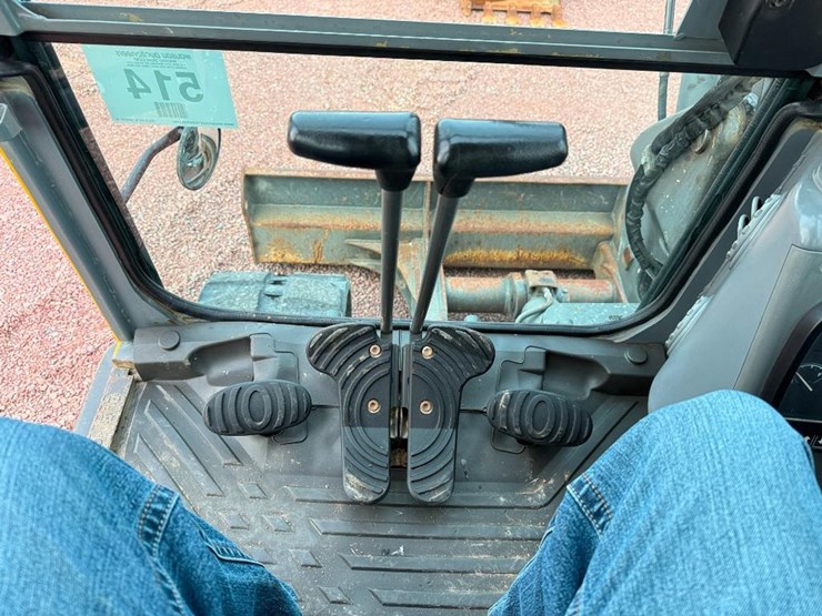 volvo-ecr88-image-54