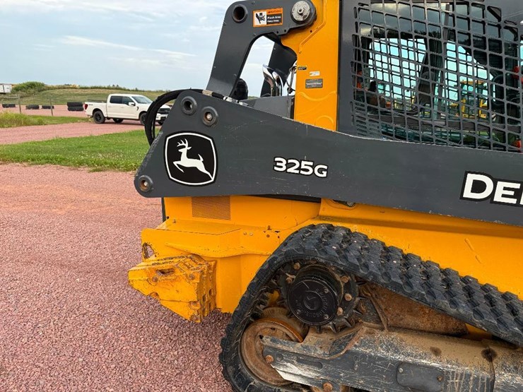 deere-325g-image-19