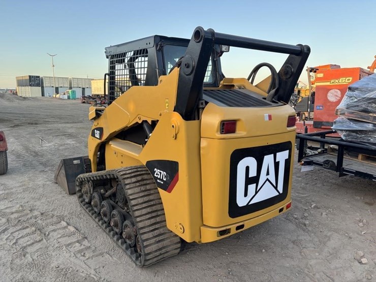 caterpillar-257b2-image-4