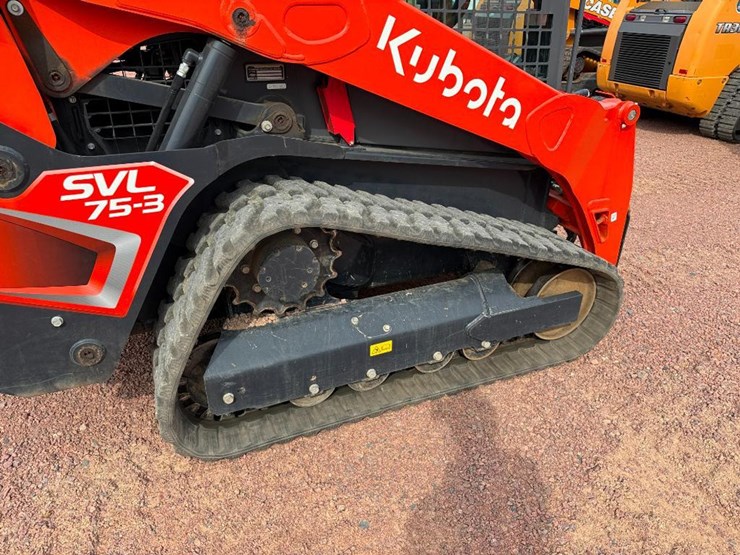 2024-kubota-svl75-3-image-17