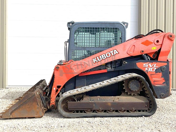 2015-kubota-svl90-image-4