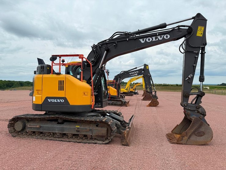volvo-ecr145el-image-2