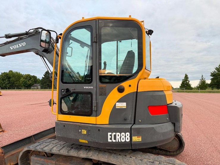 volvo-ecr88-image-24