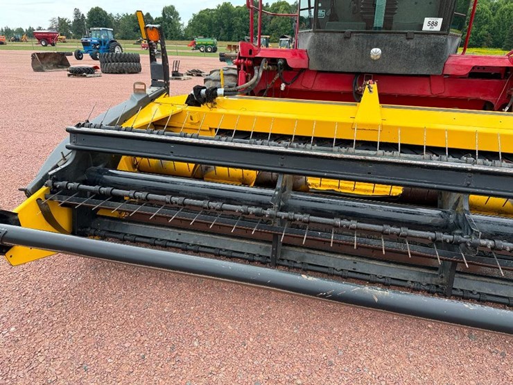 new-holland-hw305-image-29