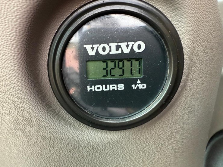 volvo-ecr145el-image-64