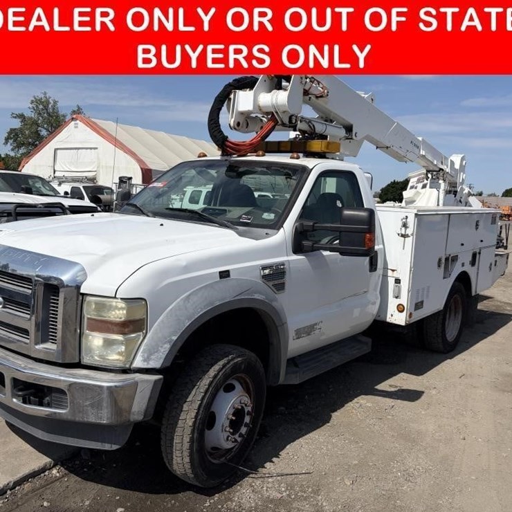 2008 FORD F550