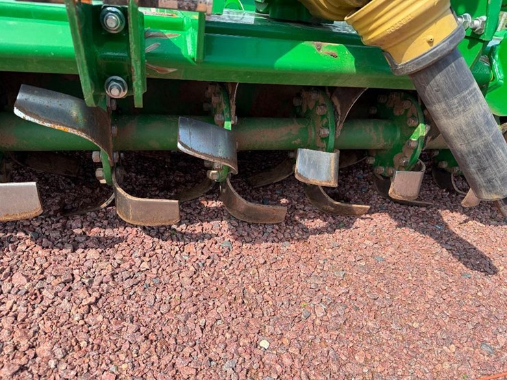 john-deere-681-image-10