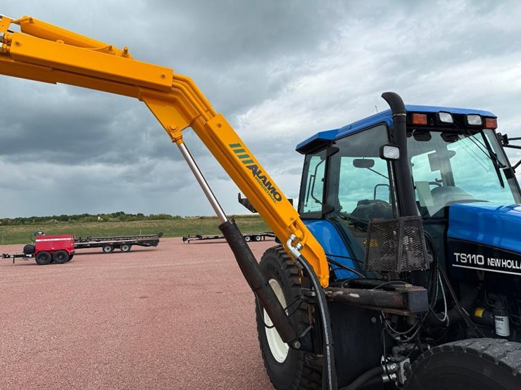new-holland-ts110-image-37
