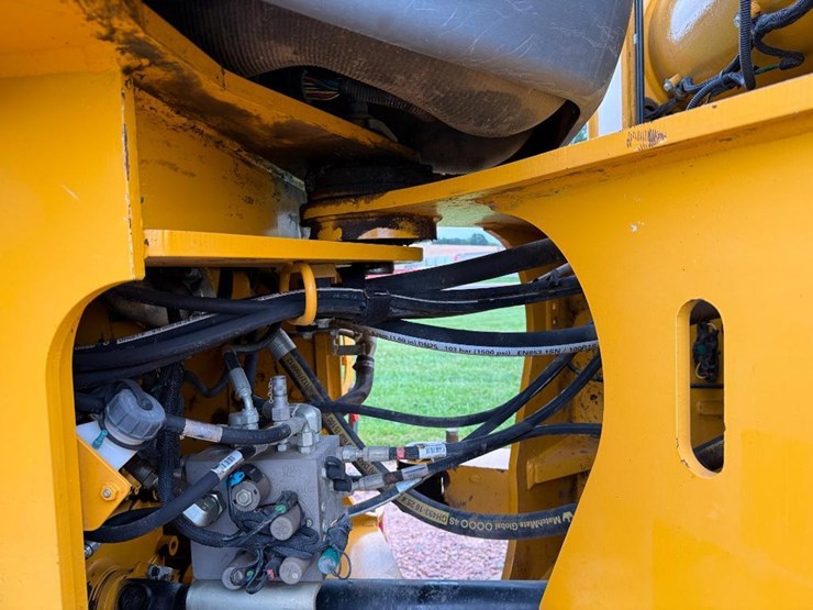 deere-544k-image-34