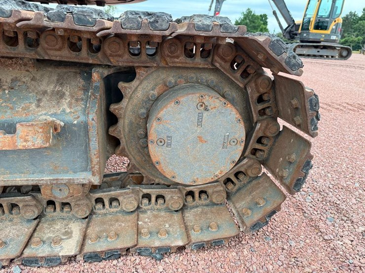 volvo-ecr145el-image-10