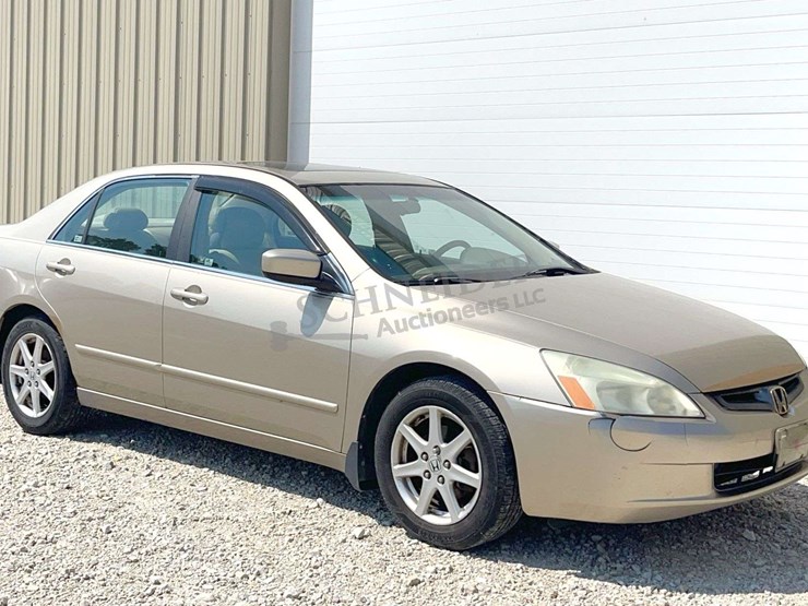 2003-honda-accord-sedan---100%-donation-to-the-jack-charles-schneider-foundation-supporting-the-ffa-image-1