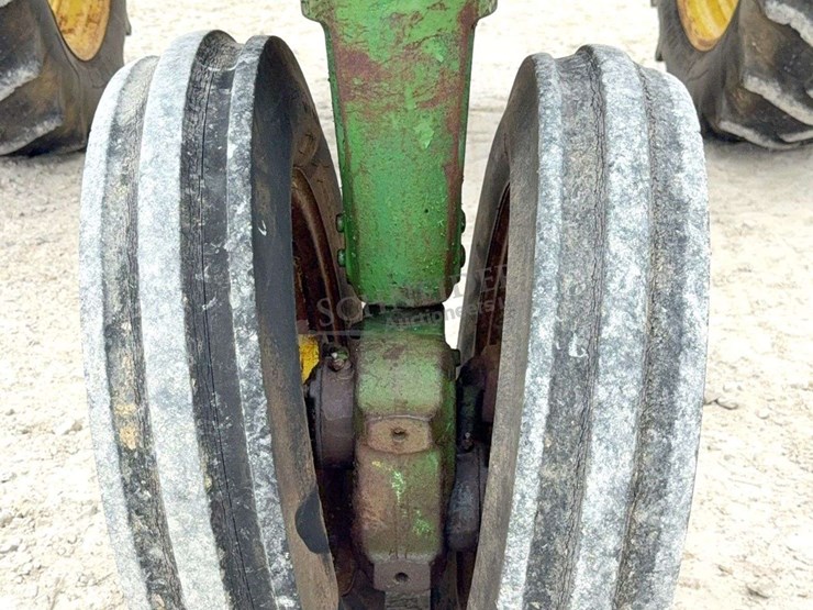 john-deere-630-image-9