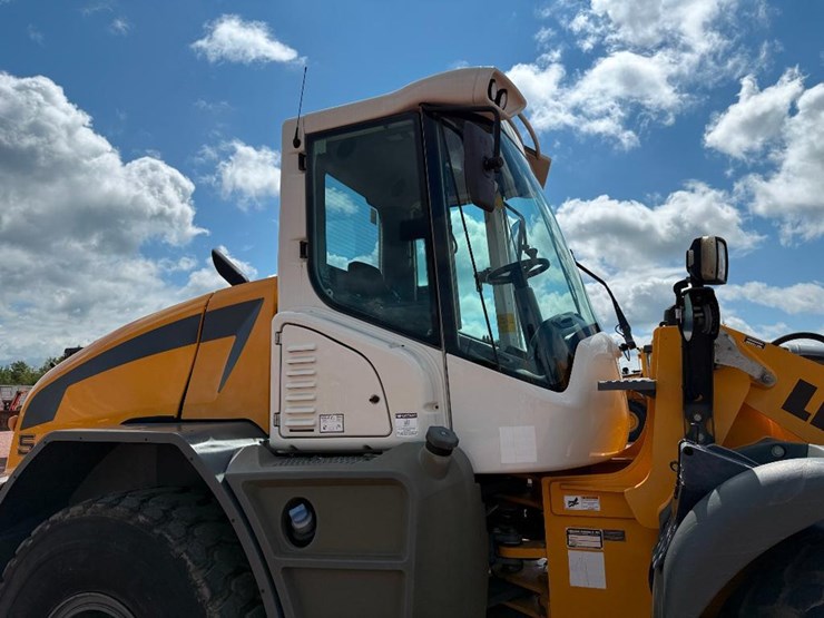 liebherr-l546-image-16