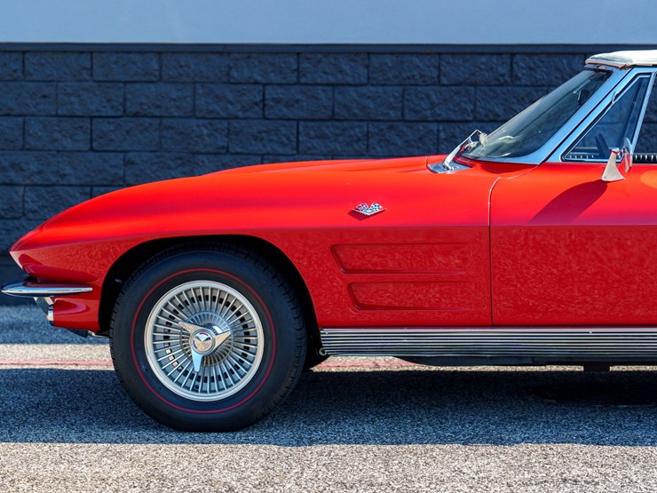 #1032-•-1964-chevrolet-corvette-convertible-image-11