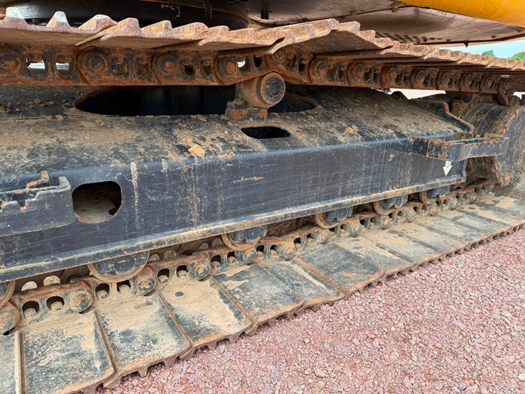 deere-130g-image-9