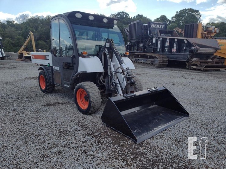 2006-bobcat-toolcat-5600-image-36