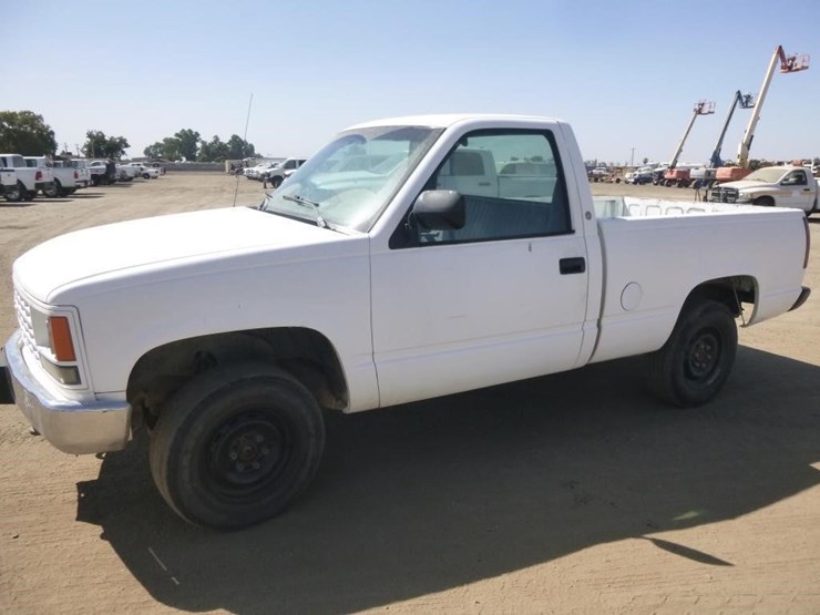 1990-chevrolet-k1500-image-2