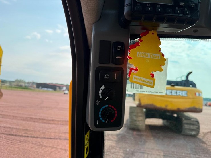 jcb-215-image-35
