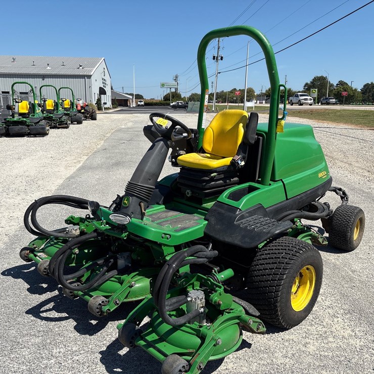 JOHN DEERE 8800A