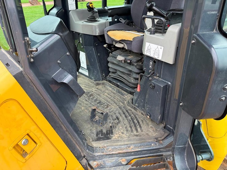 komatsu-d51px-24-image-44