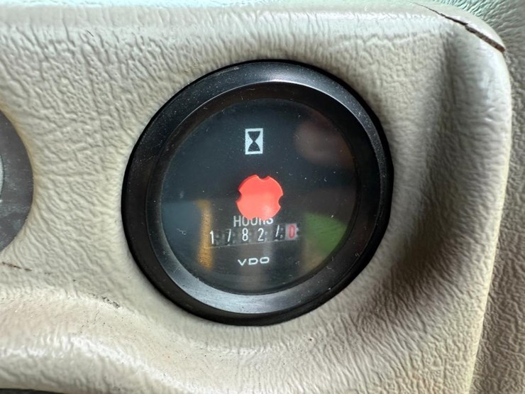 volvo-l90f-image-63