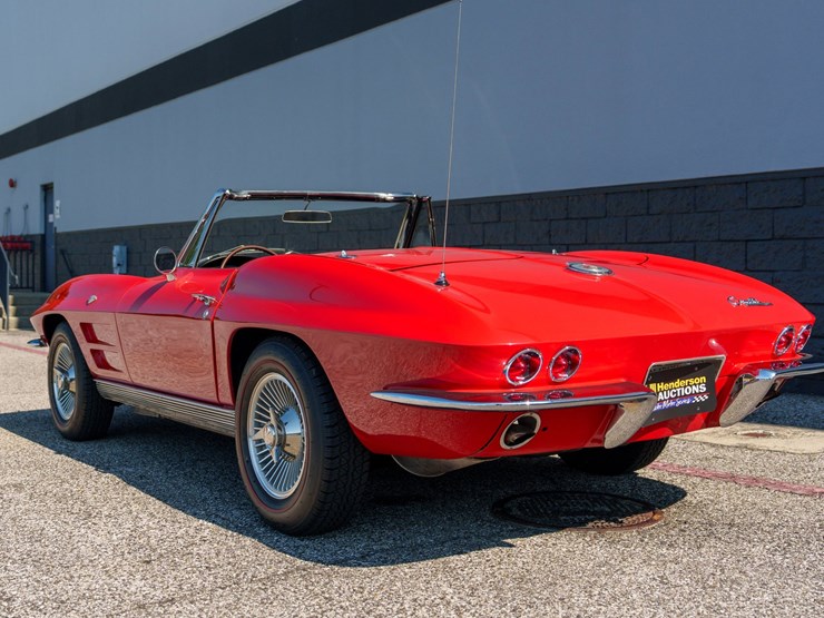 #1032-•-1964-chevrolet-corvette-convertible-image-10